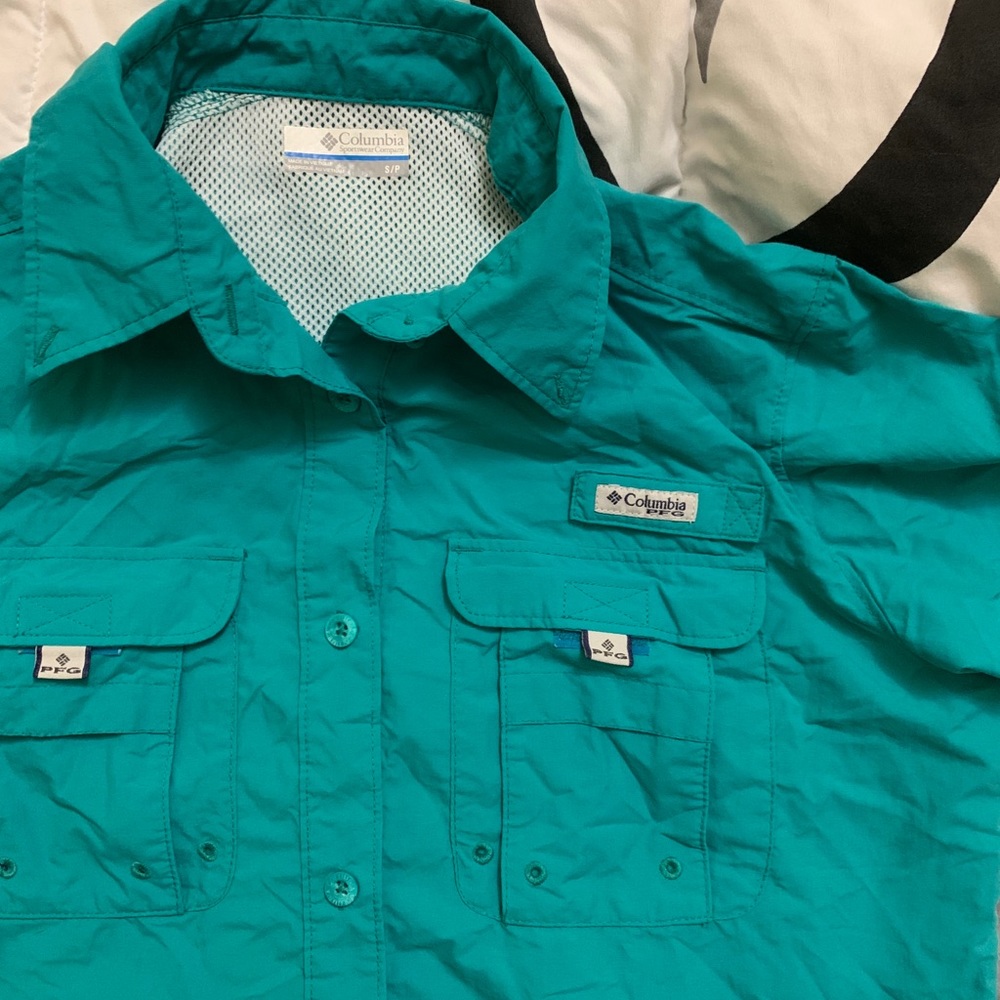 Teal Columbia shirt size small